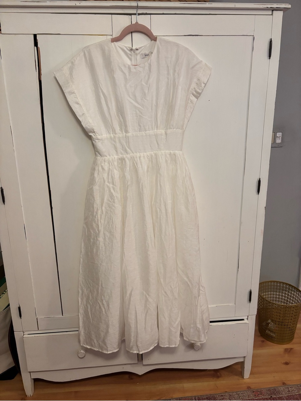 TALULAH Off-White Midi Dress